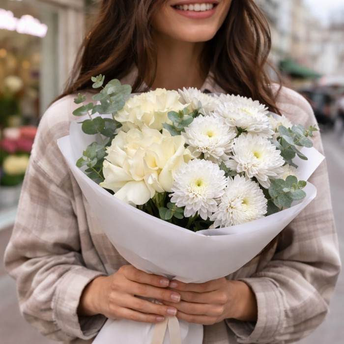 Букет 3 розы 2 хризантемы