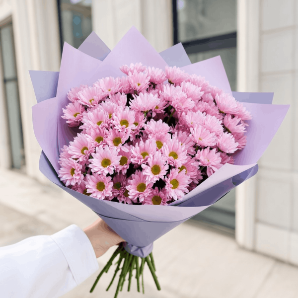 9 розовых хризантем