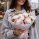 Букет с кустовой гвоздикой и хризантемой