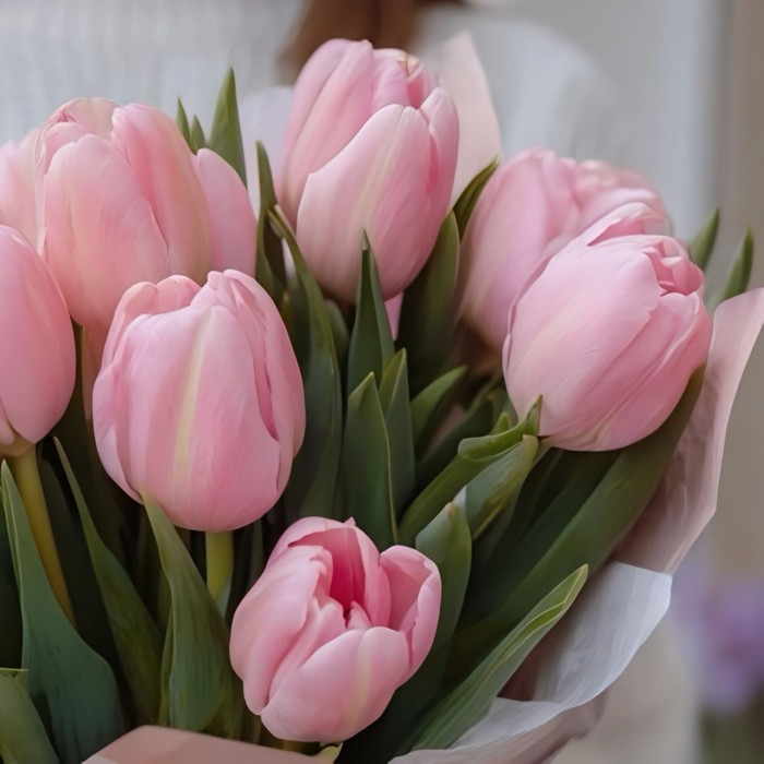 Букет 10 розовых тюльпанов