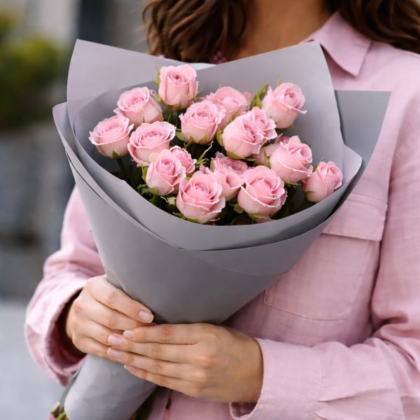 3 кустовые розы