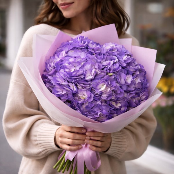 5 фиолетовых гортензий