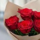 Букет 5 красных роз 50 см