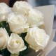 Букет 9 белых роз 50 см
