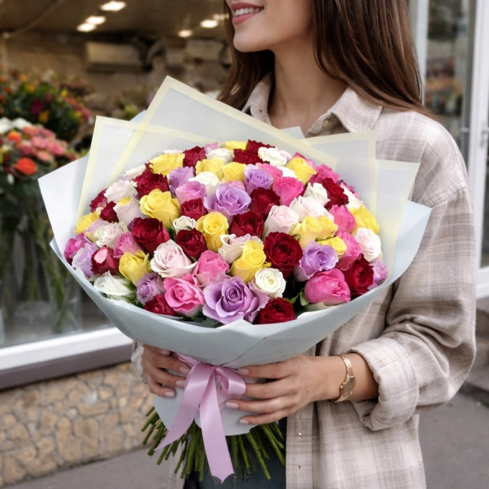 Букет из 51 разноцветной розы Кения