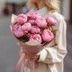 15 розовых пионов Сара Бернар