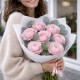 Букет 7 розовых ранункулюсов с эвкалиптом